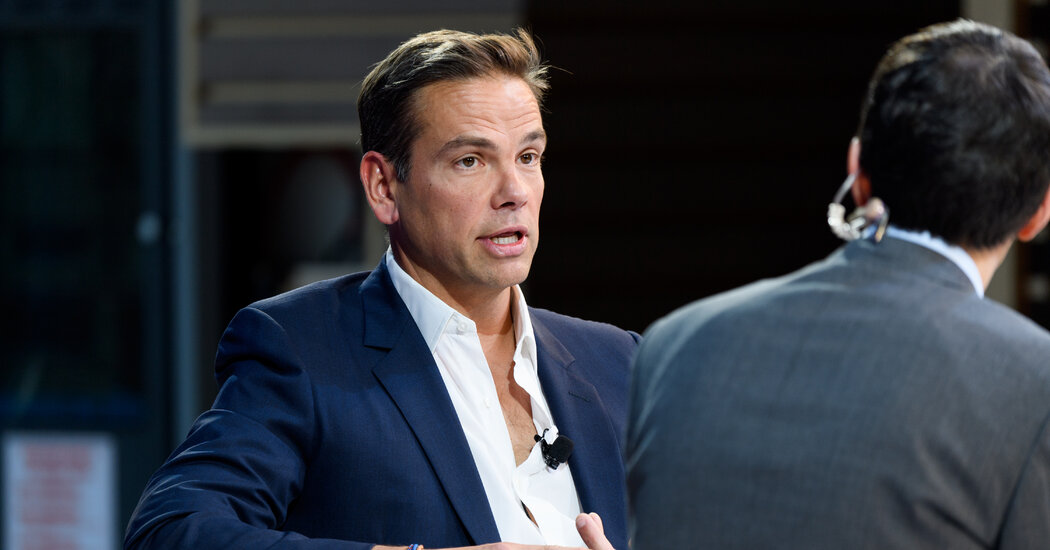 Lachlan Murdoch pays $840,000 to the website, which was accused of defamation